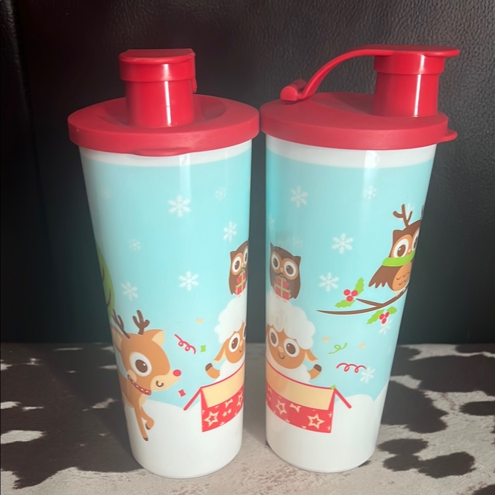 Tupperware kid cups